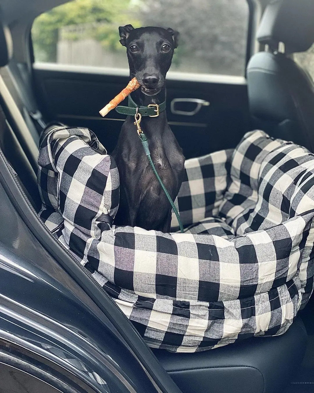 Dog Car Bed with Bolster – Secure Travel Seat for Small & Medium Dogs  Petrkl  .