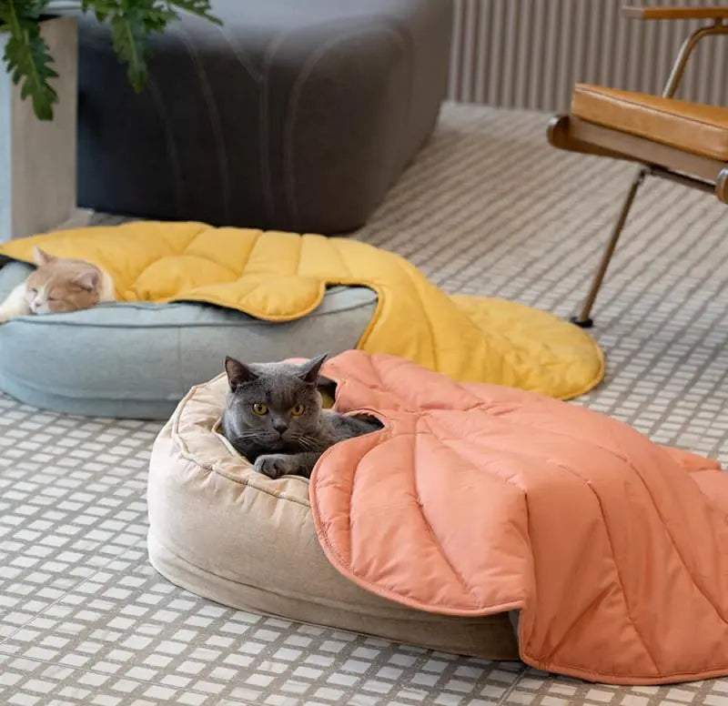 Leaf Shape Dog Blanket for Couch  Petrkl  .